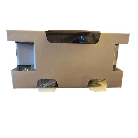 Nintendo Switch Lite
New in box
Turquoise - Picture 2 of 4